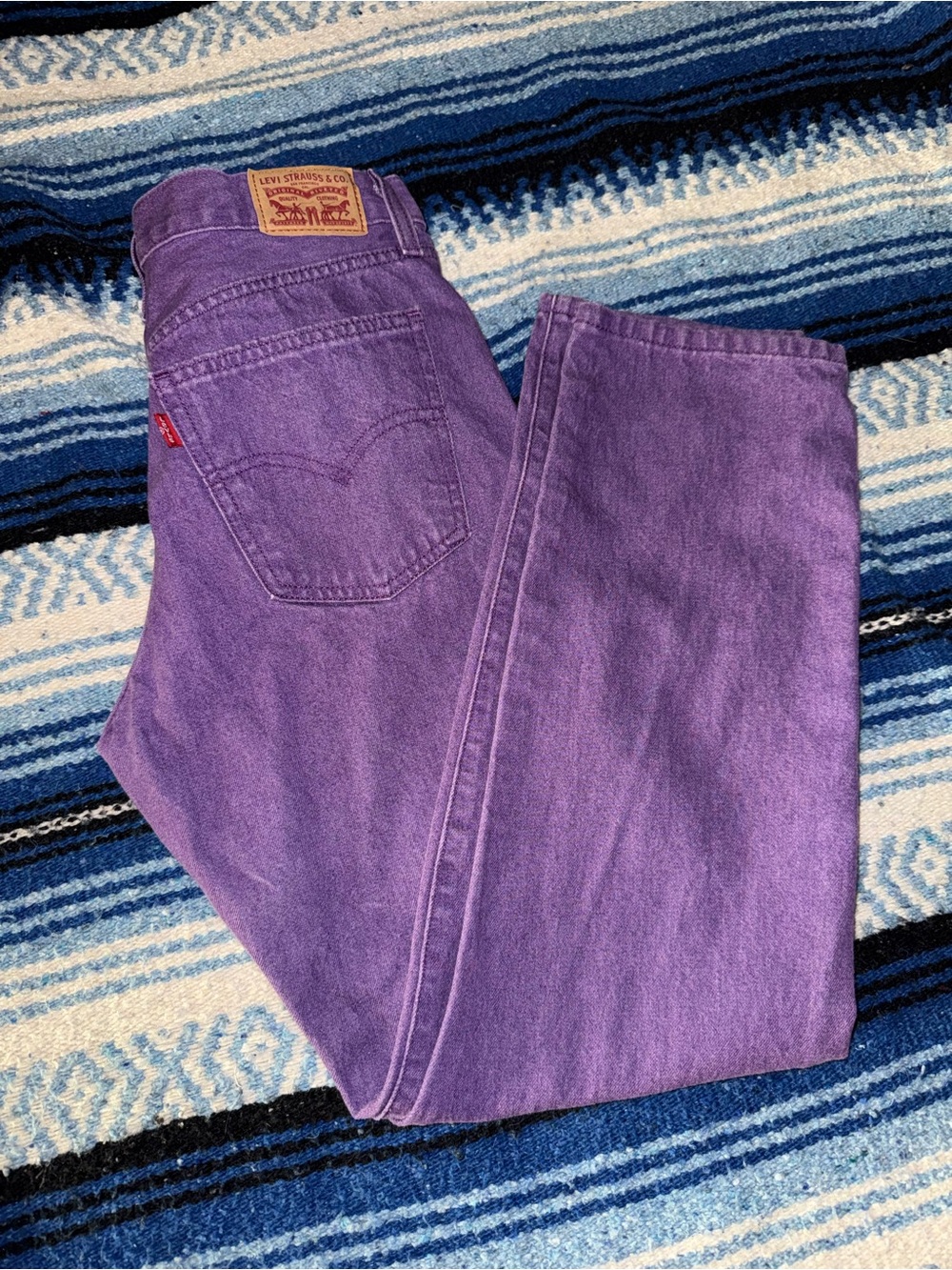 Purple Levi’s denim jeans / pants  women’s 28